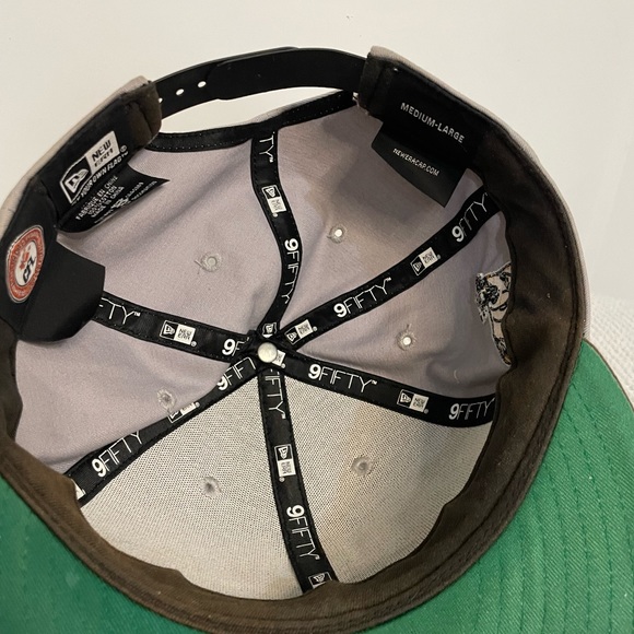 9FIFTY Retro Style BC Lions CFL Flat Brim New Era Adjustable SnapBack Hat M/L - Picture 6 of 9